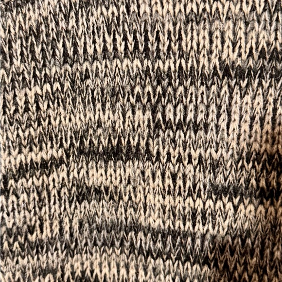 The Limited Green and Gray Textured Cardigan - Picture 6 of 7